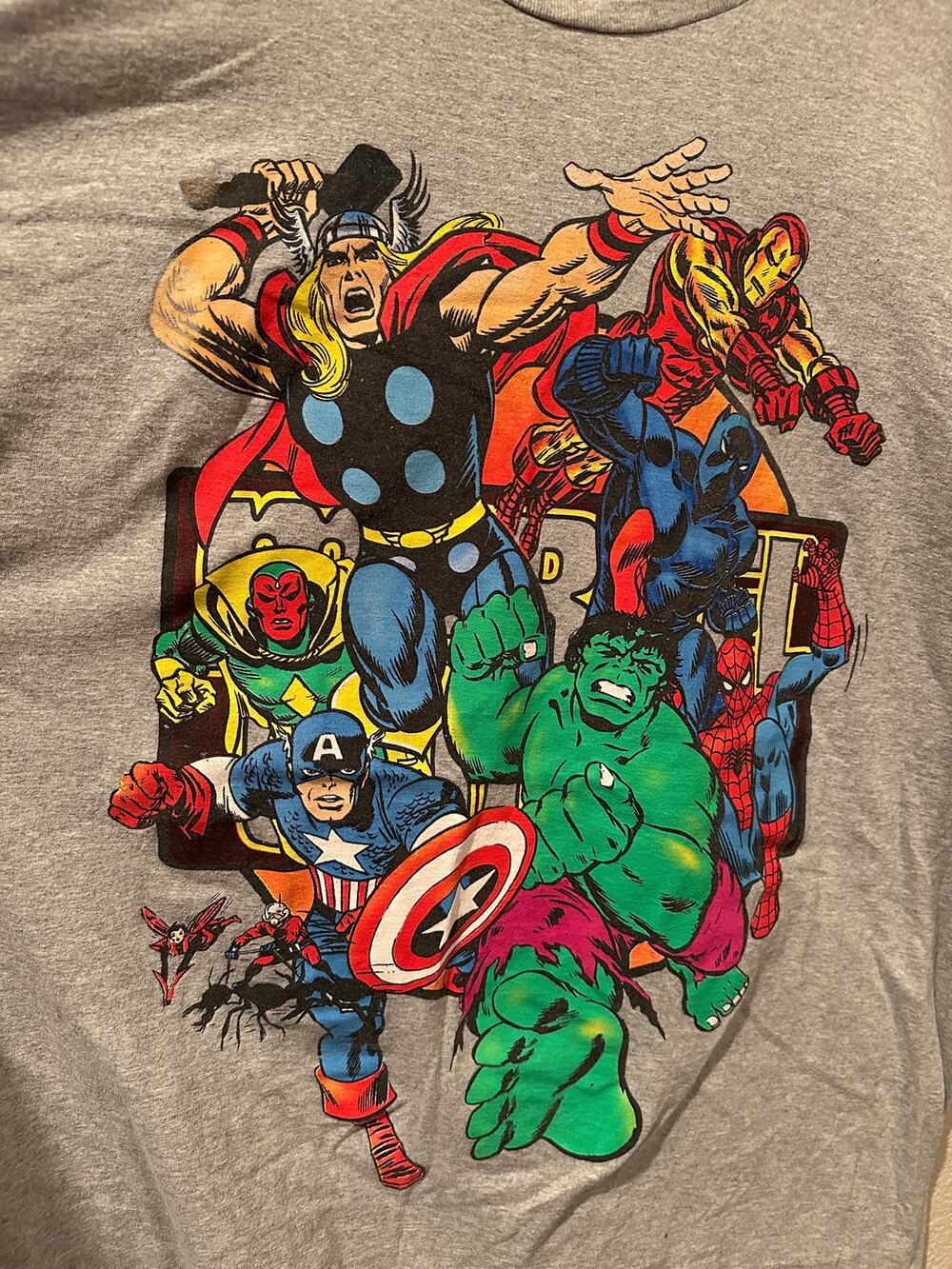 Marvel Avengers Disney Comic Book Graphic Style Grey Tee 3XL